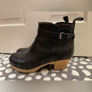 SWEDISH HASBEENS CLOG BOOT BLACK LEATHER 39